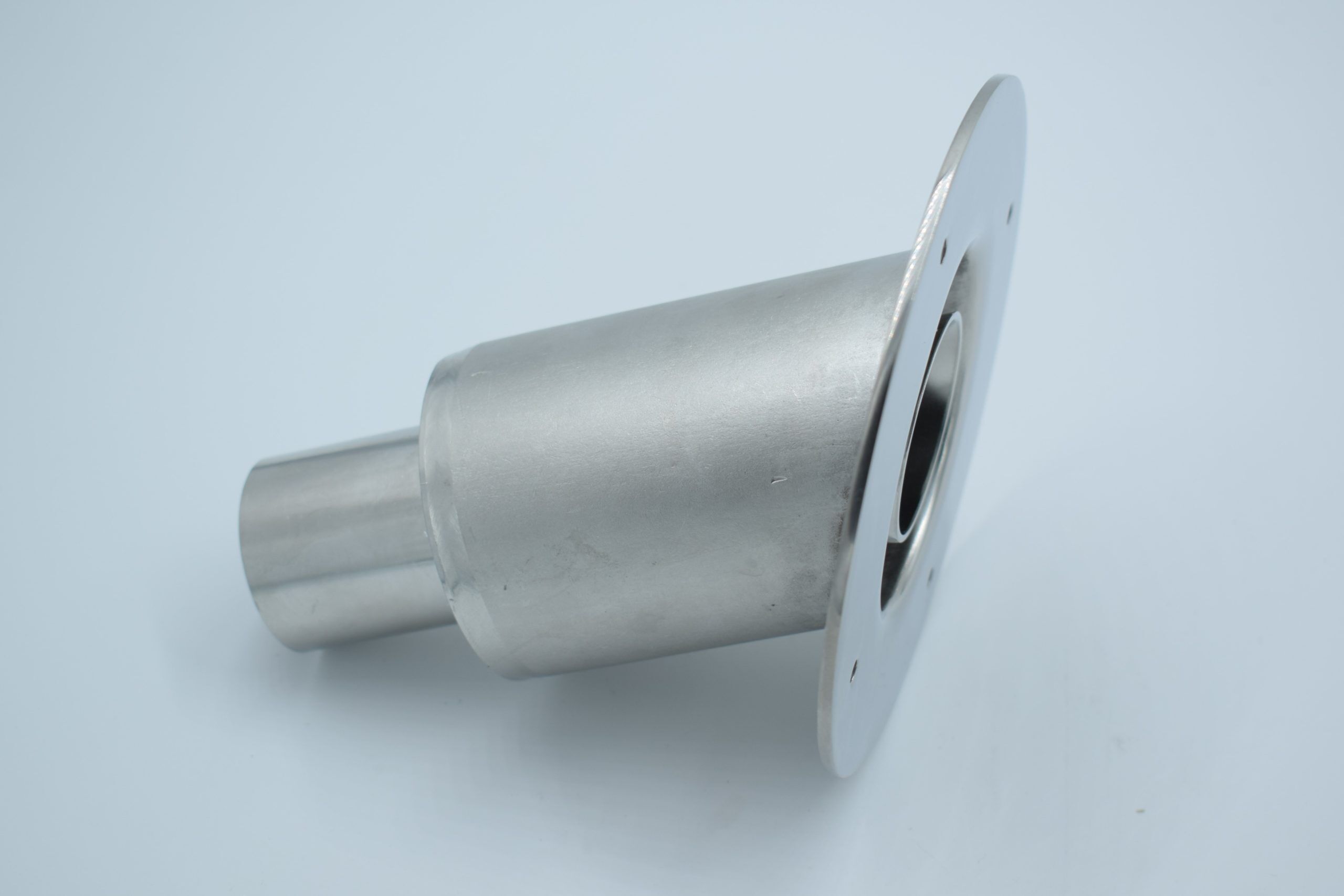 P38-004 Exhaust Thru-Hull, 38 mm, Angled Flange - Image 3